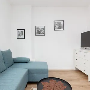 Ochota Siemieńskiego By Renters Apartament